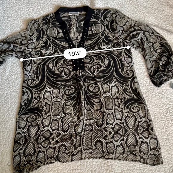 JM collection Luxe Baroque sheer top - Picture 4 of 7